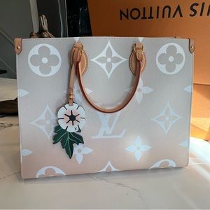 Louis Vuitton ONTHEGO GM "By the Pool" Limited Edition Tote Logo Bag